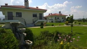 Mouses Apartments Kastoria Greece