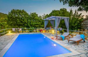 Villa Ognjištar Private Pool Quiet Location Makarska Riviera Hinterland