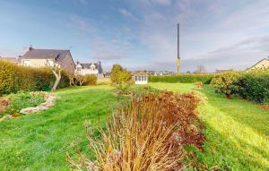 Nice Home In Plouguerneau With Wifi