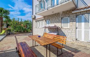 Lovely Apartment In Rijeka