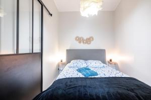 Le GRAND JEAN - CENTRAL PRES GARE ET TRAM - supermarchés - WIFI - 3 Person