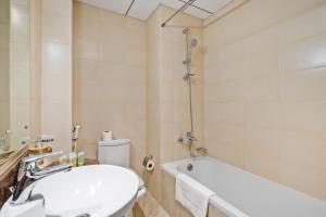 Modern Sports City Studio Pool, Gym & Stadium