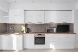 Acropolis Urban Life