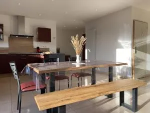 1100-Maison au cœur du village de Planguenoual. - Andel