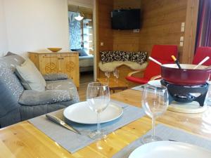 Appartements Aravis 1500, No 4, Appartement 3 pieces, Vue montagne : photos des chambres