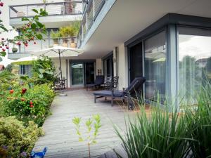Ferienwohnung Seeufer - Exklusiv direkt am See mit großer Terrasse in Kressbronn