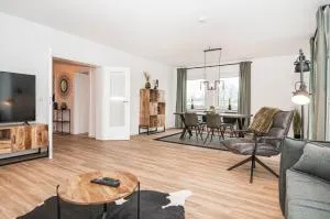 Artful Stay for 4 - Kuhleshütte