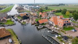 Hotel Workum - 沃尔克姆