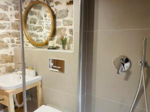 BUJTINA CAKULI, Rehovë - ERSEKË