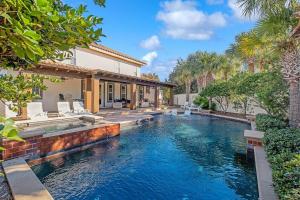 Seas The Day Destiny East Neighborhood Private