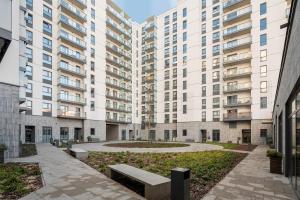 High Wilanów Modern Apartment