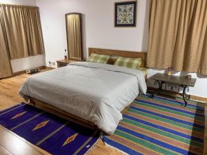 EMERALD TRAIL BHIMTAL