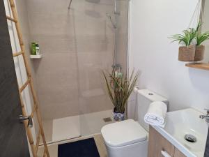 Superb Seaview Apartment Duquesa Port