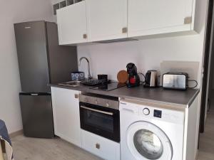 Superb Seaview Apartment Duquesa Port