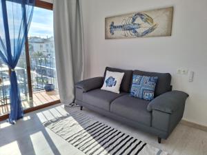 Superb Seaview Apartment Duquesa Port