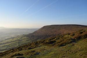 Luxury Spacious Country Home w Mountain Views