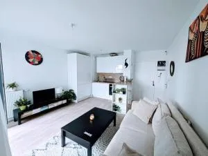 Superbe appartement proche Paris - 博比尼