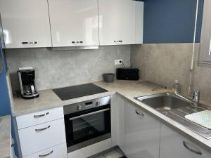 510 - Appartement T3 à Erquy avec pleine vue mer