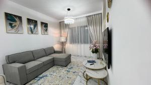 Stay in heart of Dubai Marina, walk to JBR! #3