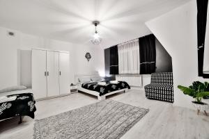 Apartament Czarna Perła z balkonem