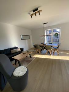 Modernes Apartment Nähe Bowling Center!