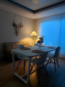 Elie Stay Seoul Jeungsanstation