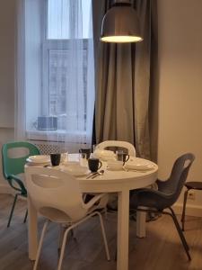 City Inn River view 2 Bedroom apartment with parking