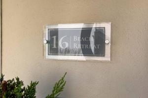 Cornish Beach Retreat - 10 Min Walk to Beach!