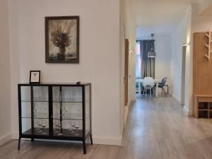 City Inn River view 2 Bedroom apartment with parking