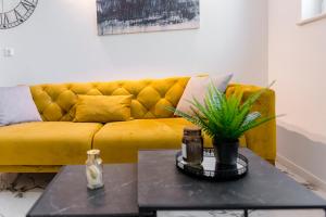 Sunset Premium Residence II & III