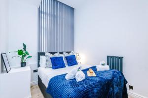 Modern 2-Bedroom Apt In the Heart of City Centre