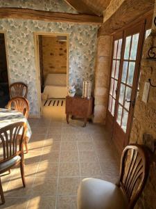 Maisons de vacances A l'Oree des Vignes : photos des chambres