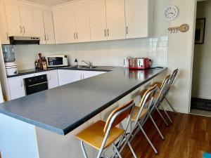 Clampetts Pet Friendly Close to Township