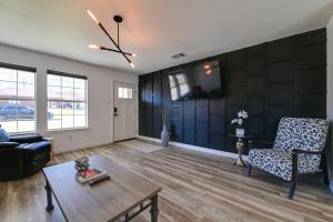 Little Elm Diamond - Steps to Lewisville Lake!