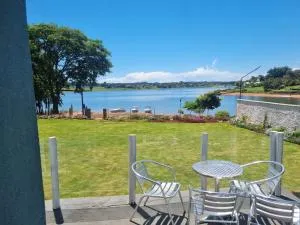 CASA FRENTE PRA AGUA / REPRESA JURUMIRIM - 阿瓦雷