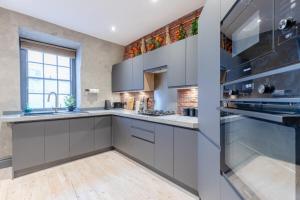 Newly-Refurbished Loft-Style Flat Farringdon!