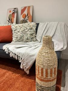 Modern Ealing Broadway Apt -2 mins To Tube & Well-Equipped