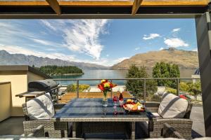 Lakefront Luxury 912 The Beacon 3 Bedroom