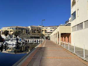 Studio cabine 3 pers. avec parking, à 450 m des plages - FR-1-338-420