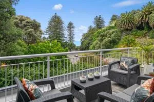 Hillcrest Hideaway - Napier Holiday Apartment - Putorino