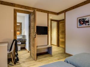 Chalet confortable au centre - 10 pers, animaux admis, WiFi gratuit - FR-1-181-2795