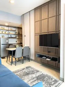 2 BR I ANDERSON I 22floor I above pakuwon mall I the biggest shopping center - Gresik