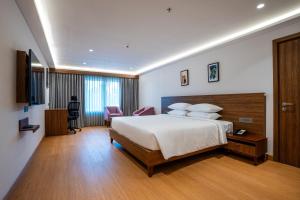 Lilac Hotel Guruvayur