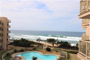 The Lookout Triplex at Cabanas 11