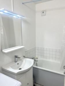 Appartements VULCAIN 2, 11eme, Ile de Nantes, 4pers, parking inclus : photos des chambres