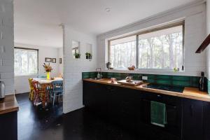 Bushy Sleeps - Eco Friendly Tranquil Escape