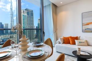 HiGuests - City Elegance 1BR in The Sterling by Omniyat