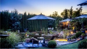 Glückliche Kuh-Villa - Achtsamer Rückzugsort mit Traumgarten, Schwimmteich & Raum zum Sein bis 18 Personen - Allgäu