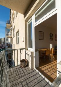 Solec Powiśle Cosy Apartment by BookingHost