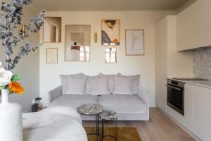 The Carla Suite Eiffel Tower View